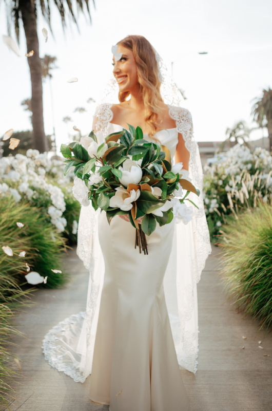 Fall Wedding Flowers With Something Borrowed Blooms magnolia bouquet