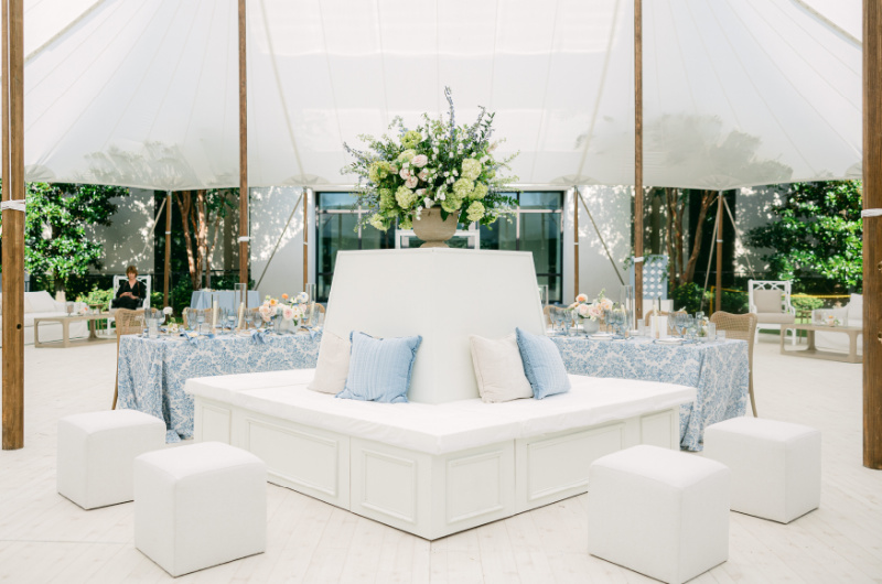 Styled Challenge By Southern Bride The Gibbs Museum Charleston South Carolina reception seats