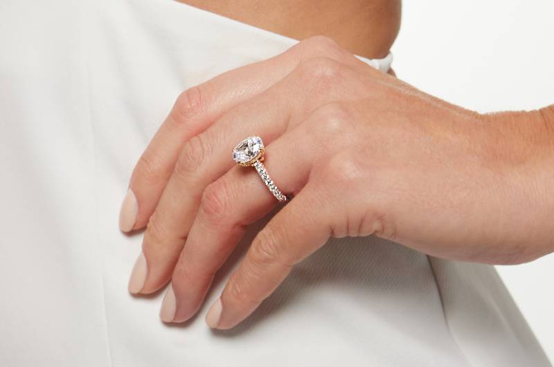 With Clarity the Elegance of Southern Simplicity Hand Ring Waist