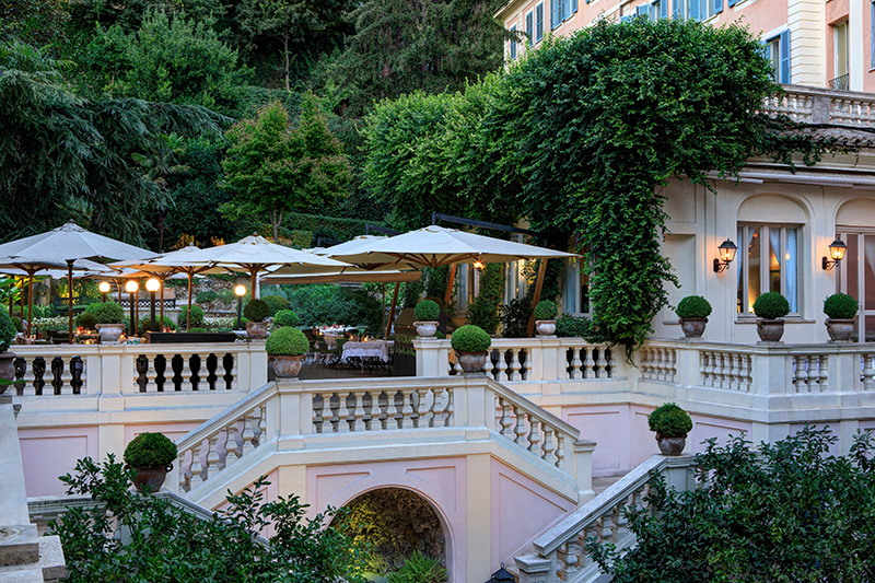 A Secret Garden Lures Even the Locals Hotel De Russie Rome Italy stairs