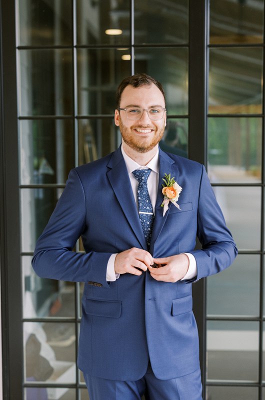 Abigail Magdziarz And Jason Best groom