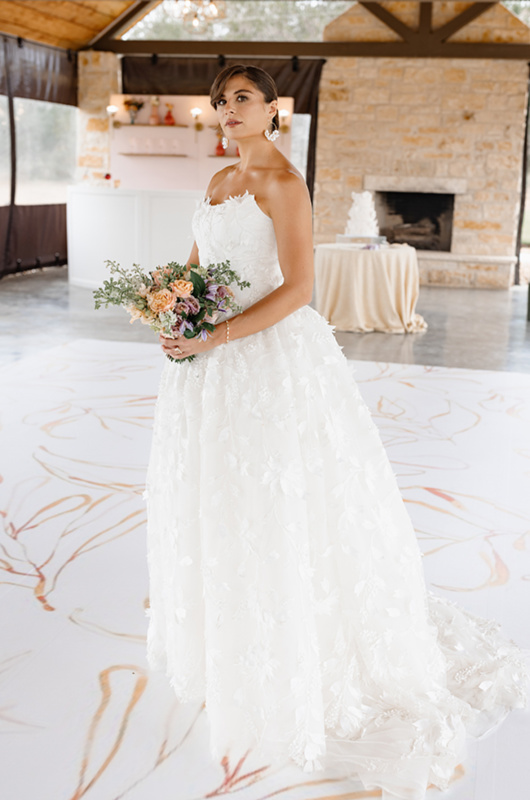 La Bonne Vie Ranch Trendsetter Award Styled Challenge Fredericksburg TX bride at the venue