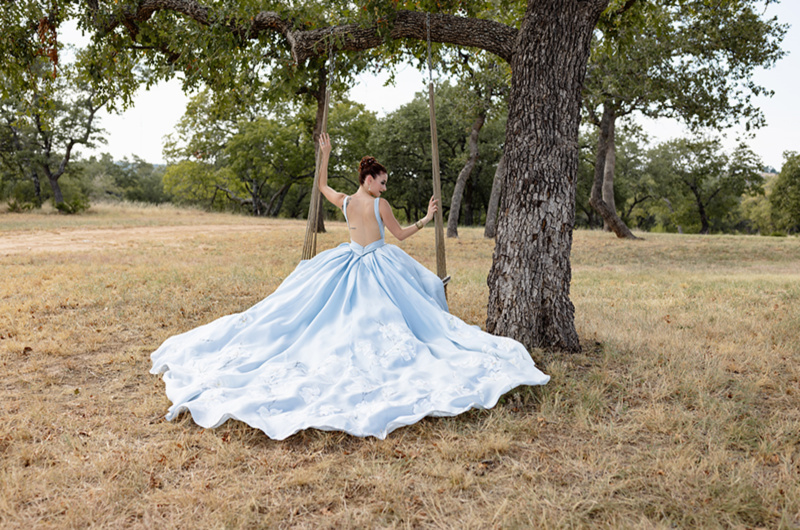Swallows Eve Design Winner The Styled Challenge Fredericksburg TX bride on a swing