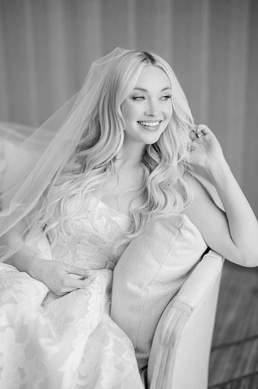 Four Seasons Nashville Bride Smile