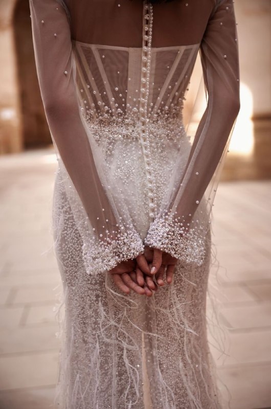 Grammys Red Carpet Bridal Inspiration milla nova diletta dress ()