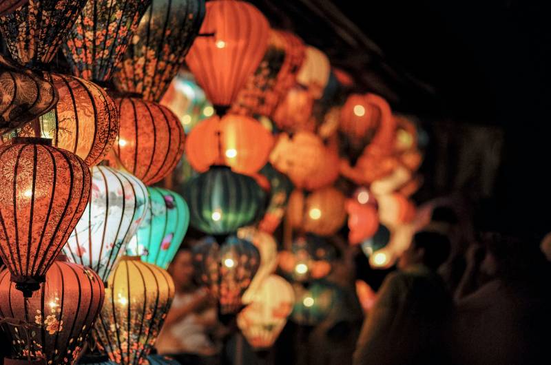 Planning a Lunar New Year's Wedding Lanterns