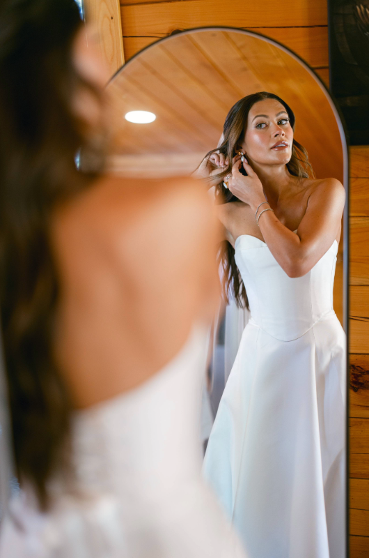 caelynn and dean real wedding bride earrings mirror