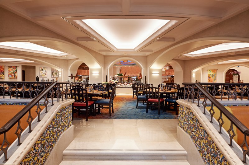 Dubai Bachelorette Destination kaleidescope restaurant