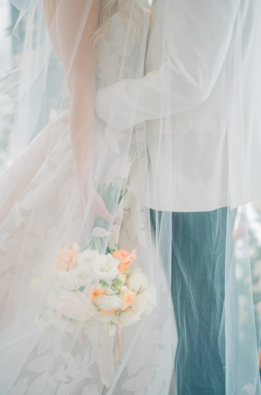 Styled Challenge by Southern Bride Four Seasons Nashville flowers veil