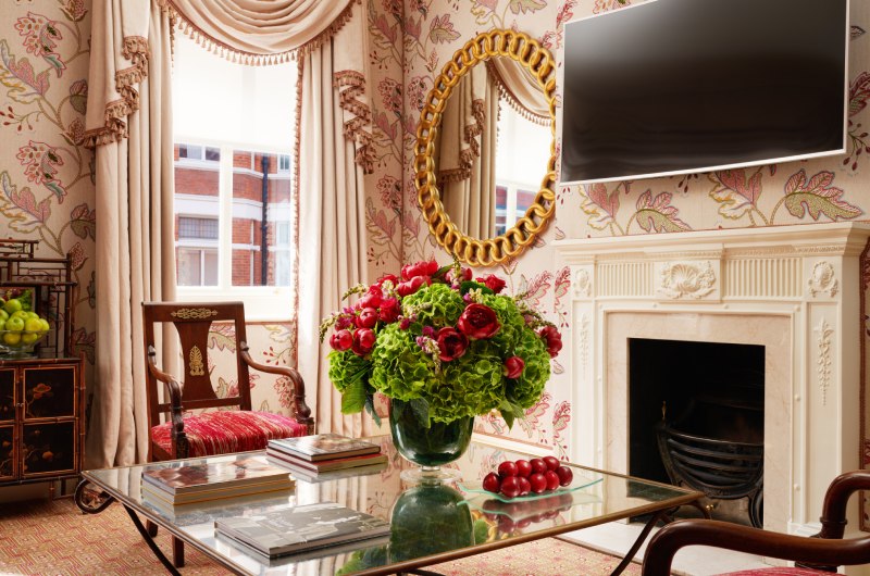 The Milestone Hotel London Luxury Albert And Victoria Residence Suite
