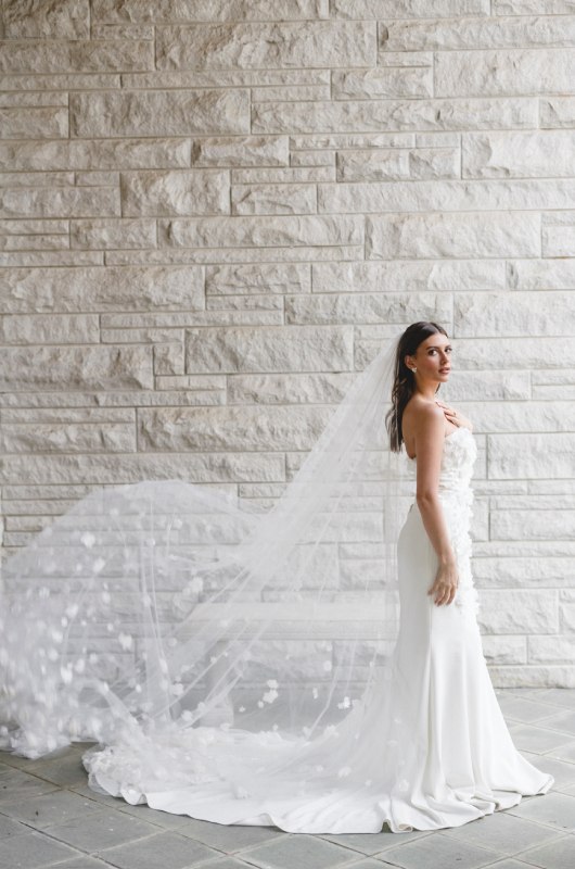 Graceful At Greystone Estate Beaver Creek Arkansas bridal veil