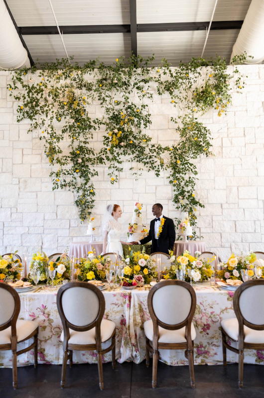 austin styled shoot country hill couple in dining hall