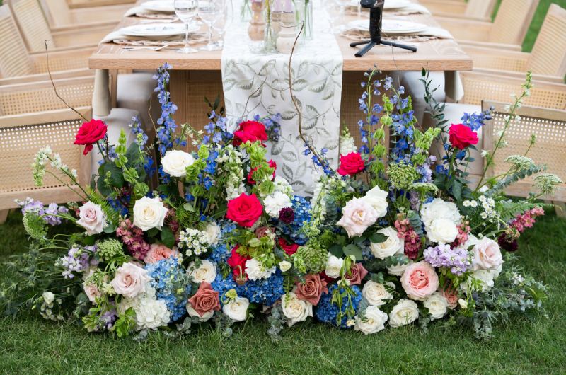 An Italian Garden Affair Airlie Gardens Wilmington North Carolina flower arrangement