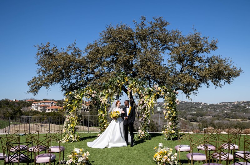 Hill Country Pavilion And Lawn Styled Challenge ceremony