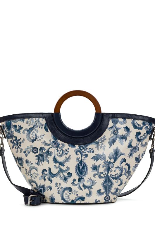 Patricia Nash Designs Exquisite Vintage Inspired Luxury handbags renaissance handbag with wooden handle