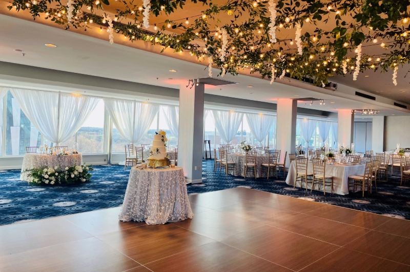 Unveiling The Enchantment The Royal Sonesta Chase Park Plaza St Louis MO Starlight Wedding