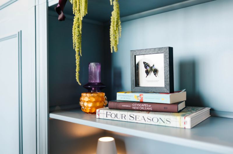 Styled Challenge The Four Seasons New Orleans Best Design Award bookshelf