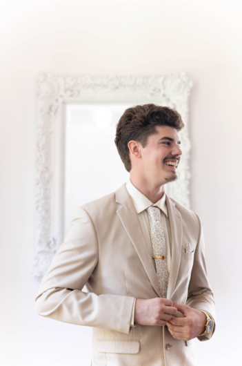 brooklyn brown and filipe pollard wedding groom solo