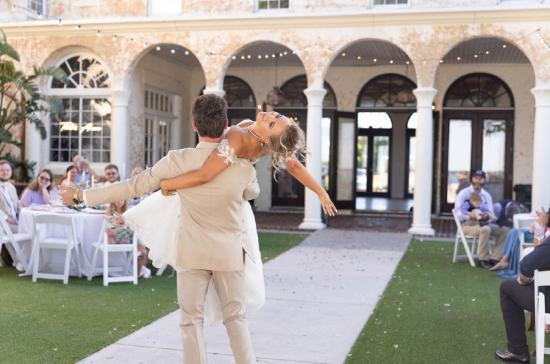 brooklyn brown and filipe pollard wedding lift