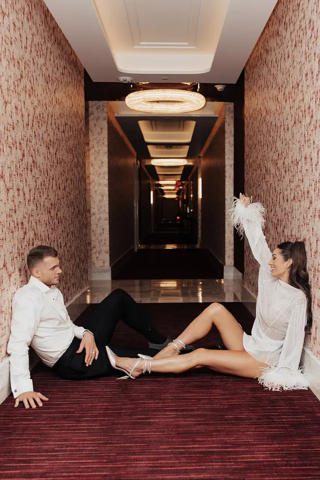 styled shoots by southern bride las vegas Fontainebleau bride groom
