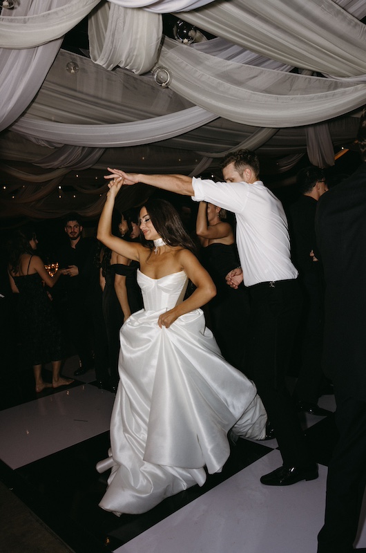 Roxanne and Antonio Dance Roxanne and Antonio Dance