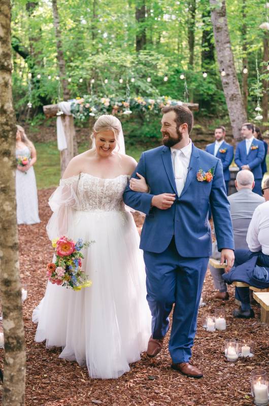 Savannah Maue & Zach Doud aisle Savannah Maue & Zach Doud aisle