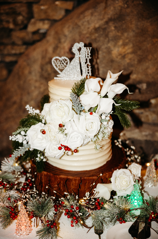 Sheila Basel & Wayne Wright real wedding cake Sheila Basel & Wayne Wright real wedding cake