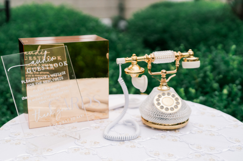 jamie land and blake woodward real wedding telephone guest book