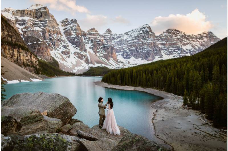5 must have shots for your wedding photography checklist canmore wedding