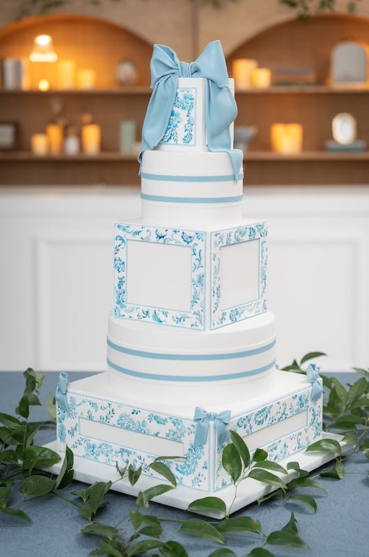 Brooke BriAnne Events Wins Lasting Impression Award, The Styled Challenge Las Vegas wedding cake Brooke BriAnne Events Wins Lasting Impression Award, The Styled Challenge Las Vegas wedding cake