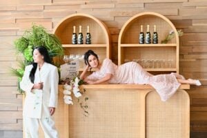 liva and co events wins trendsetter award the styled challenge las vegas girls on bar