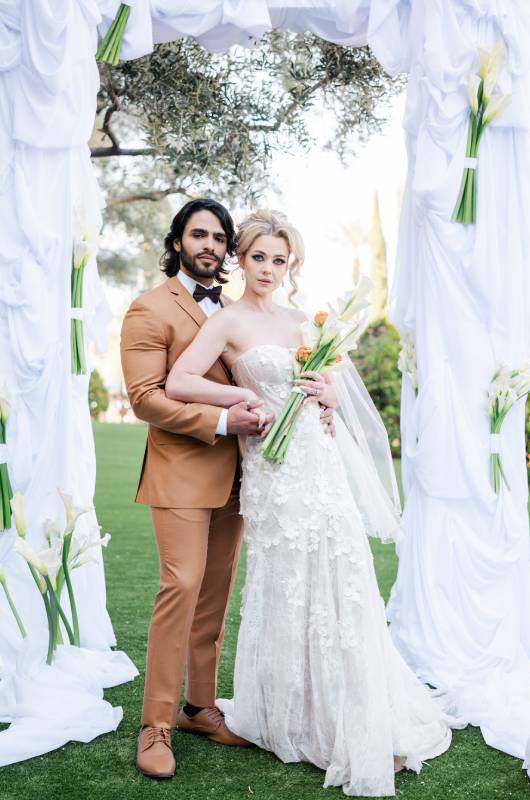 Desi Camille Weddings Events Wins Best Design The Styled Challenge Las Vegas arch Desi Camille Weddings Events Wins Best Design The Styled Challenge Las Vegas arch