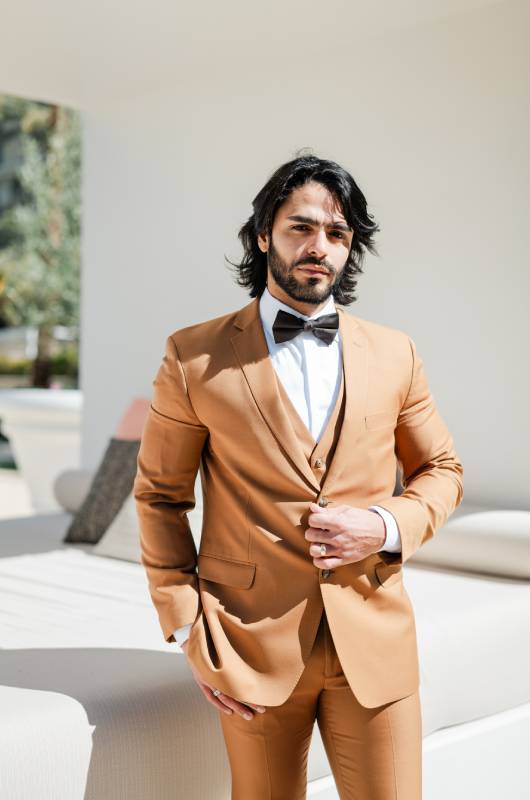Desi Camille Weddings Events Wins Best Design The Styled Challenge Las Vegas groom Desi Camille Weddings Events Wins Best Design The Styled Challenge Las Vegas groom