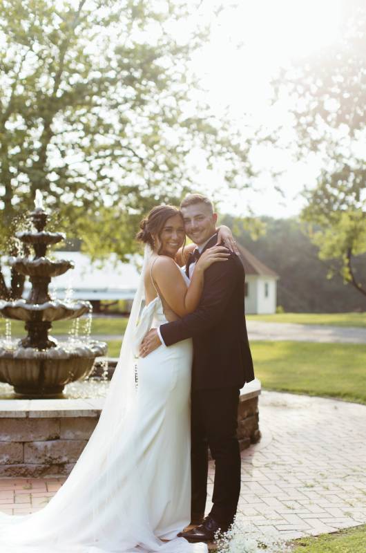 Jalynn Morgan & Spencer Burnham hug Jalynn Morgan & Spencer Burnham hug