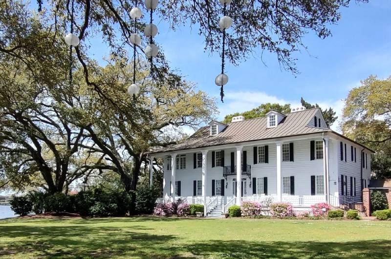 A Southern Celebration by the Water-Kaminski House, Georgetown, South Carolina