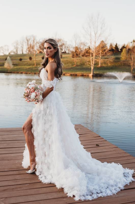alexandra harper lucas england bridal party bride by the lake