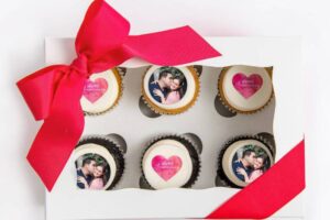 how to choose the best wedding anniversary cupcakes for your celebration anniversary cupcakes