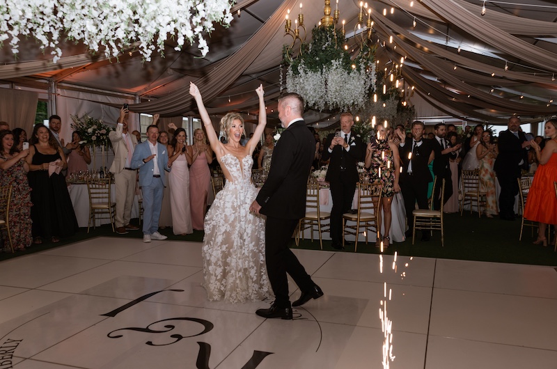 Kimberly and Jon Ryan Dance