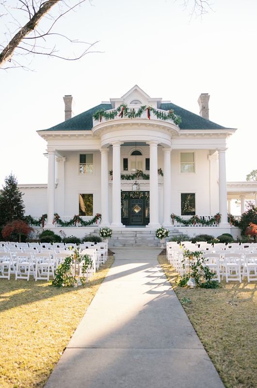 Holiday Magic Christmas Real Weddings Design Inspiration zoos wedding house