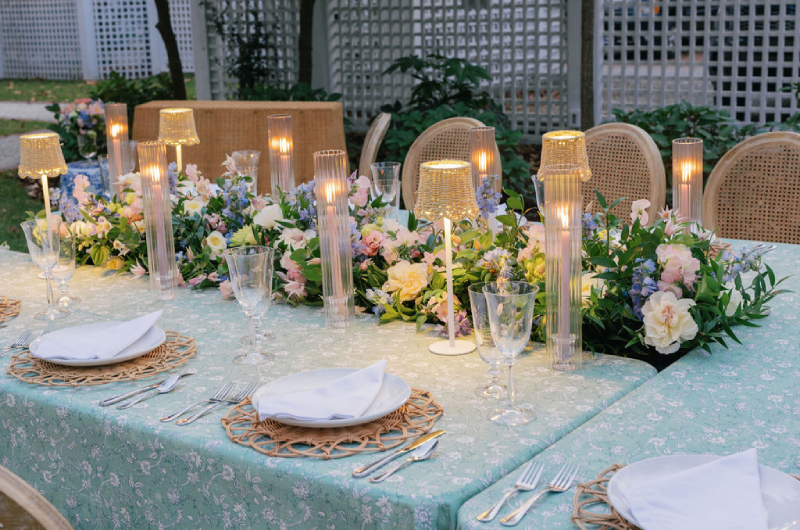 southern-garden-wedding-inspiration-at-magnolia-manor-new-bern-nc-styled-shoot-blue-tablescape