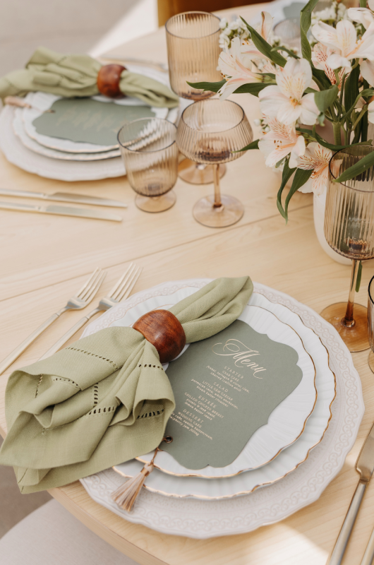 jc designs weddings and events wins best design award the styled challenge temecula ca menu and green napkins