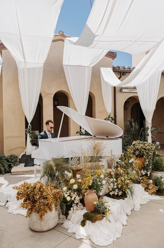 jc designs weddings and events wins best design award the styled challenge temecula ca piano player