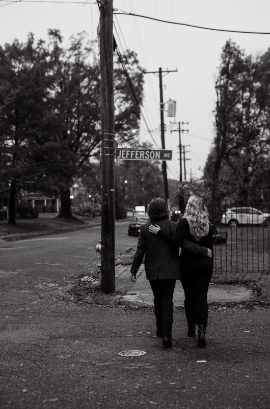 romantic midtown memphis proposal a photographer and musicians love story jefferson avenue