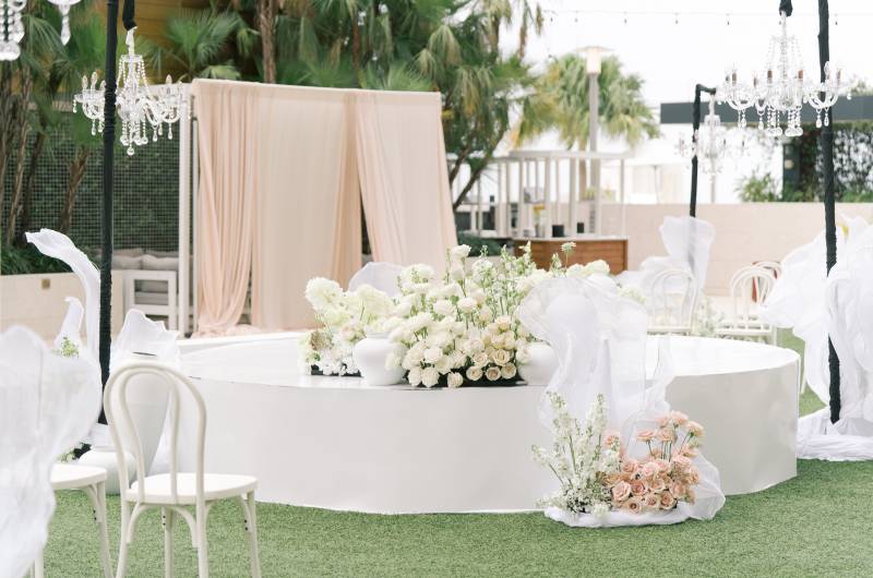 elegant affairs wins the bespoke award the styled challenge tampa florida ceremony stage elegant affairs wins the bespoke award the styled challenge tampa florida ceremony stage