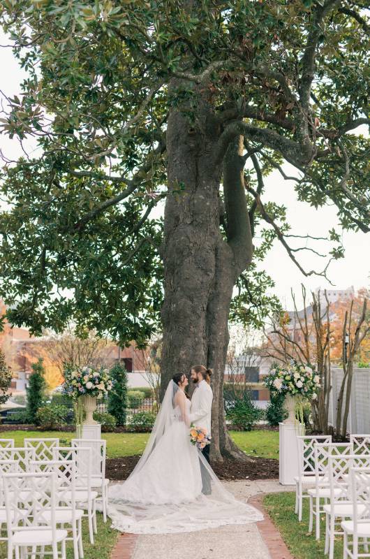 southern garden wedding inspiration at magnolia manor new bern nc styled shoot ceremony