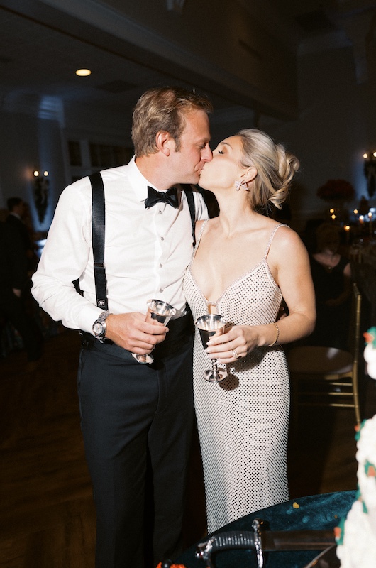 Meredith Rhodes Buck Jordan kiss
