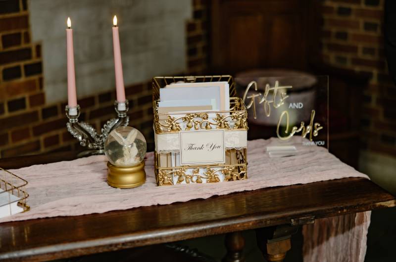wedding gifts that the bride and groom actually want gift table wedding gifts that the bride and groom actually want gift table