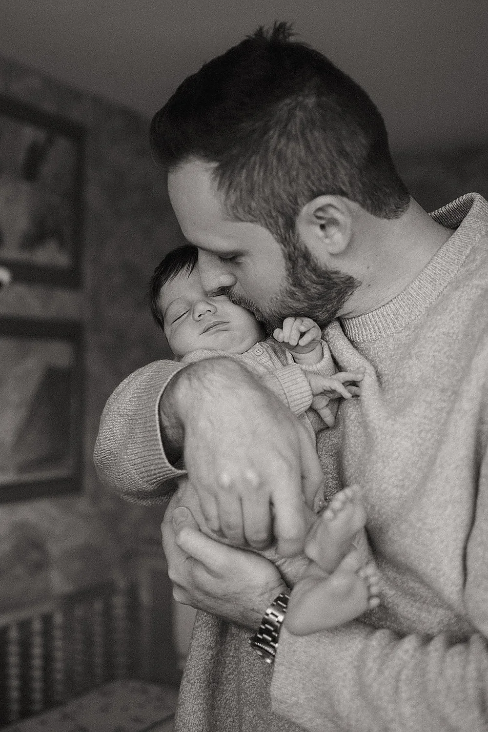 Fatherhood Family And Fashion A Father's Day Q&a With Wedding Gown Designer Justin Warshaw fatherly love sleeping baby Ny Alessia Franco Photography