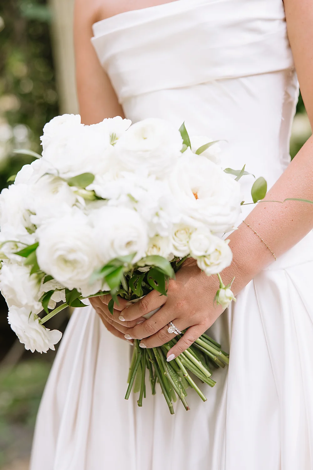 Liza Holley Jonathan Kosier bride bouquet engagement ring wedding Glendale Kentucky Rooted In Wild Photo