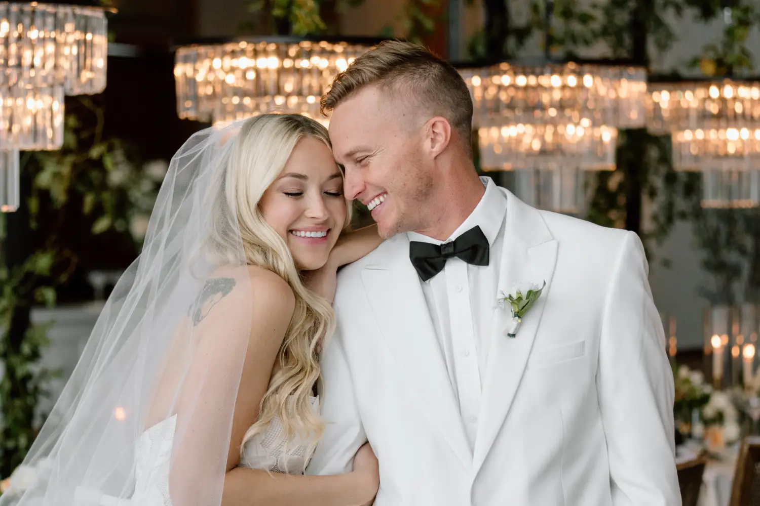 the grooms guide to wedding day grooming hair beards skin hannah Lee Photography